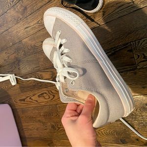 Women’s Grey Low- Top Converse